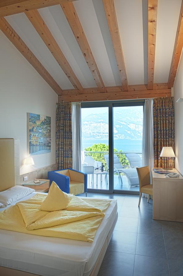 Beach Hotel Du Lac Malcesine Buitenkant foto