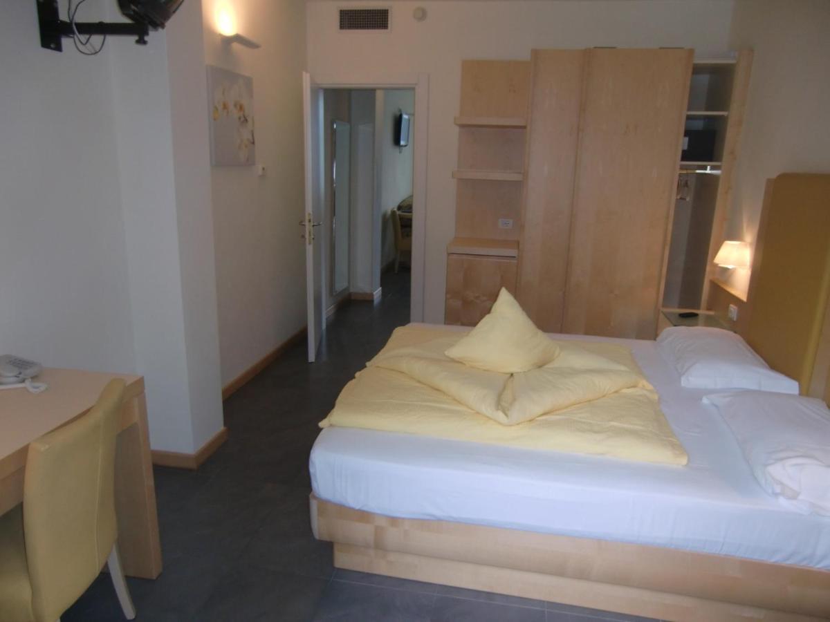 Beach Hotel Du Lac Malcesine Kamer foto